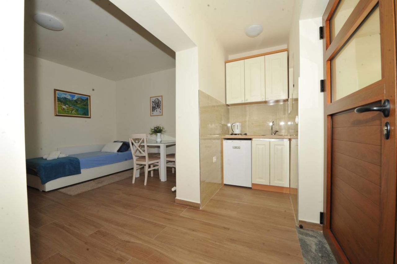 Apartments Olive Kotor Eksteriør billede