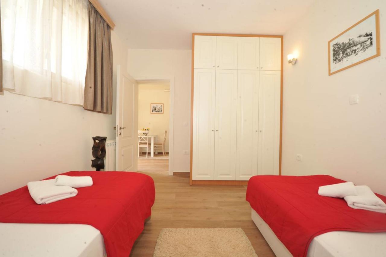 Apartments Olive Kotor Eksteriør billede